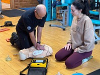 CPR Demonstartion in Kyle of Lochalsh